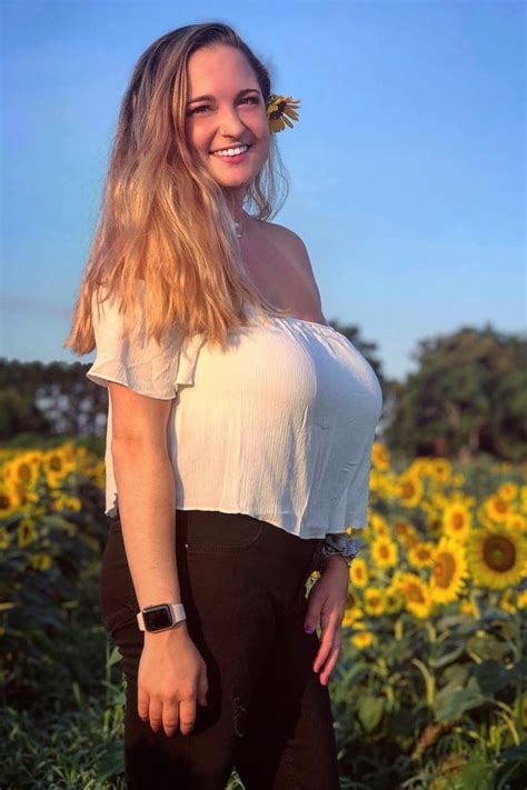 Big Natural Tits .